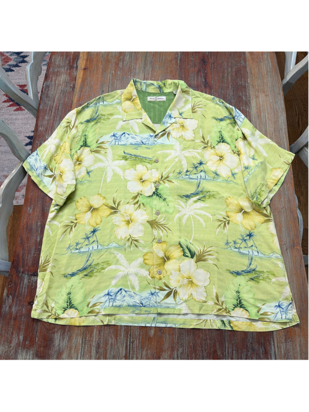 Tommy Bahama XXL Green 100% Silk Hibiscus Hawaiian Camp Shirt Tropical Palm Tree